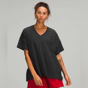 NWOT Lululemon Side Tie V-Neck Tee